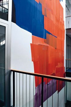 RGB, 2004. Wandmalerei. Biozentrum der LMU M&uuml;nchen, Planegg-Martinsried