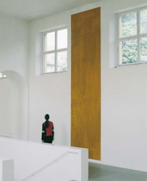 Das erweiterte Feld: Transformation des Bildes. Kunstverein M&uuml;nchen, 1997: Ohne Titel, 1997. Acryl/Nessel. 560 x 150 cm. Foto: Wilfried Petzi